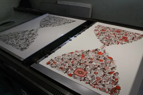 Plate next to print.