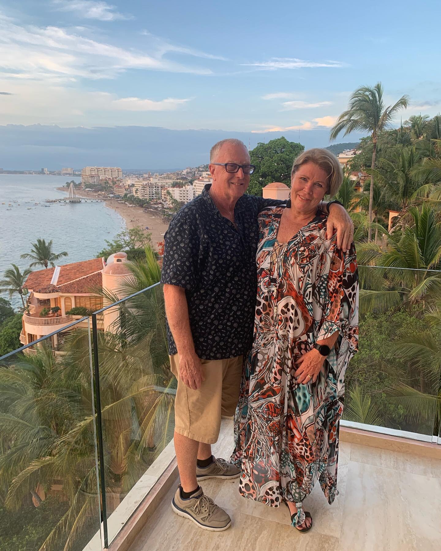 For all of the new faces around here, I thought it was a good time to re-introduce the heart and soul behind Bidja Estate. Meet Ian and Linda.
Paramedics by trade, multi-time business owners, Parents, Grandparents, great cooks (Cook), and the best st
