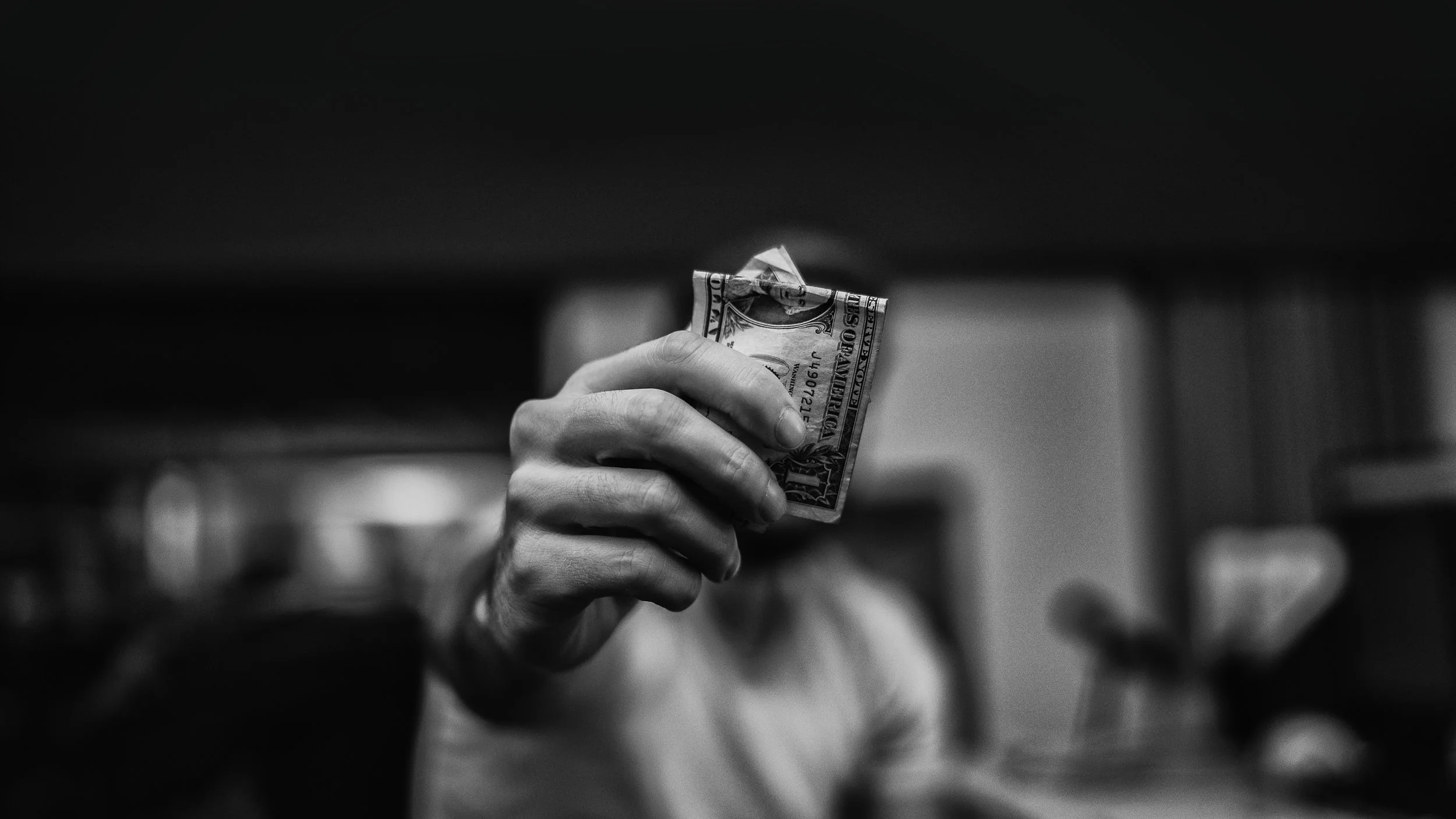 What Your Therapist's Fee Says About Them