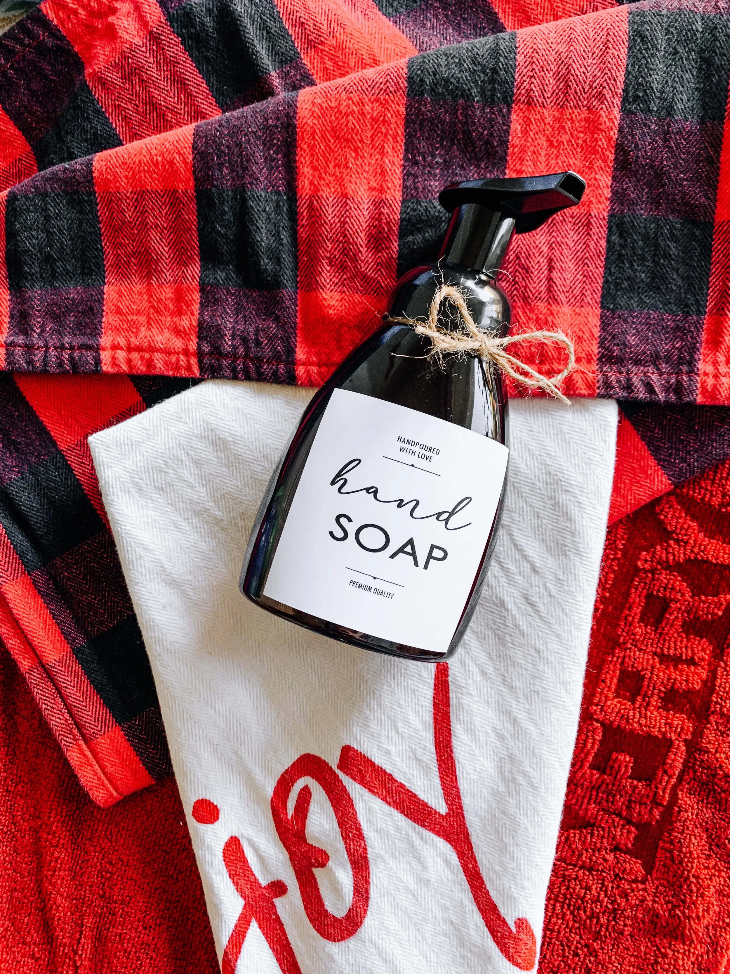 6 Small but Thoughtful + Hand Crafted Wellness Gifts