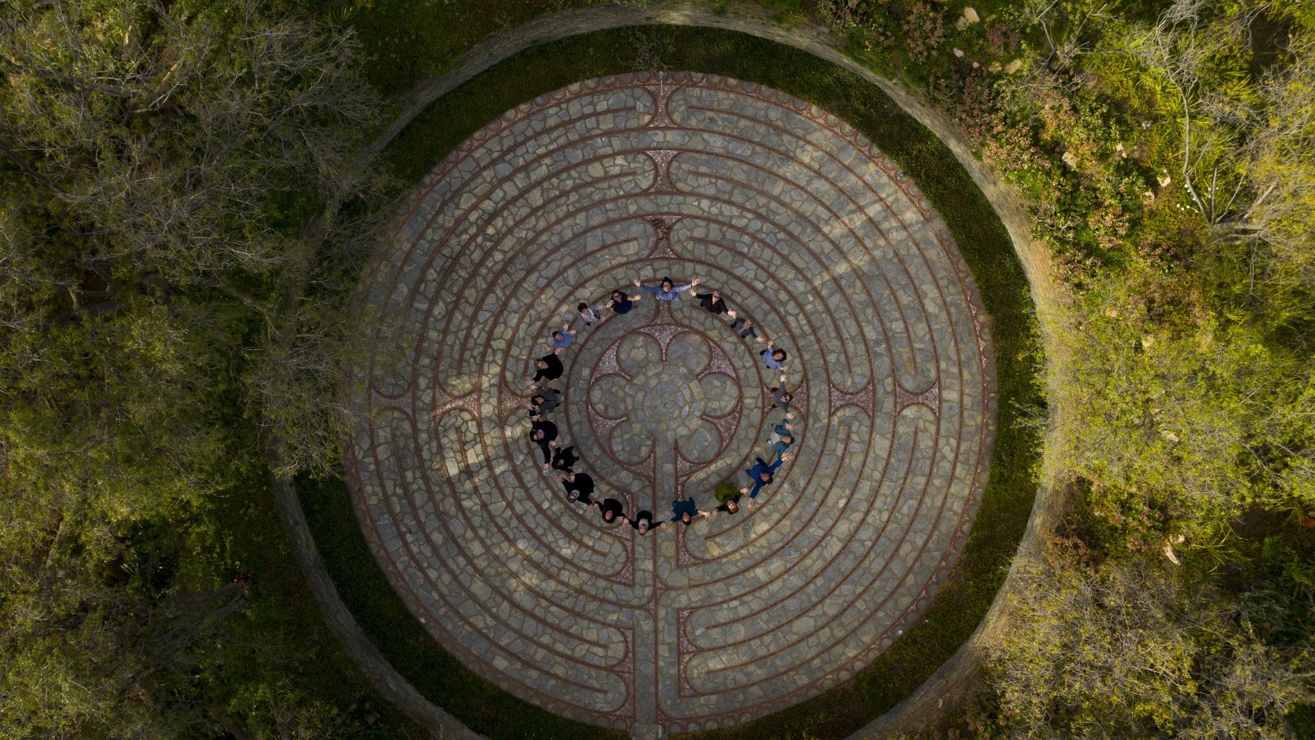 Labyrinth kamala.jpg