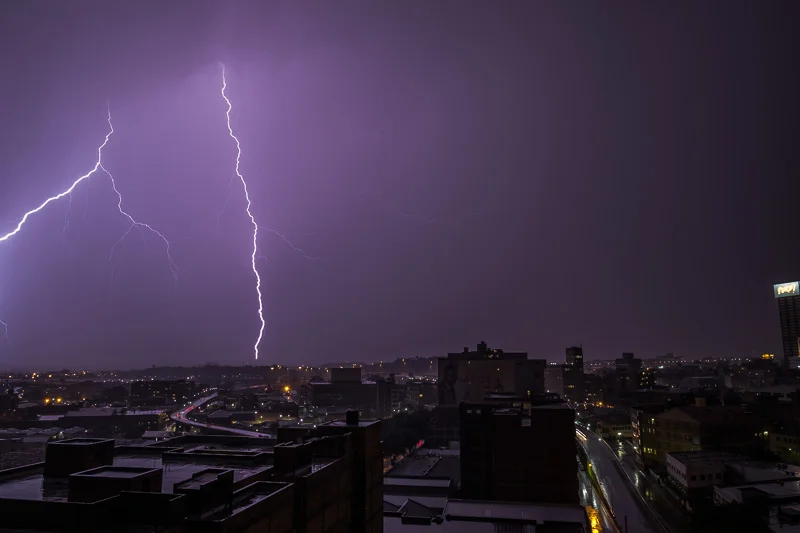 UL/Johannesburg/Lightning 4