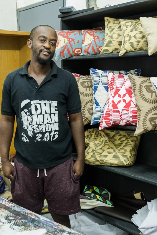 Textile Designer und Screen Printer Xolisile Qwesha