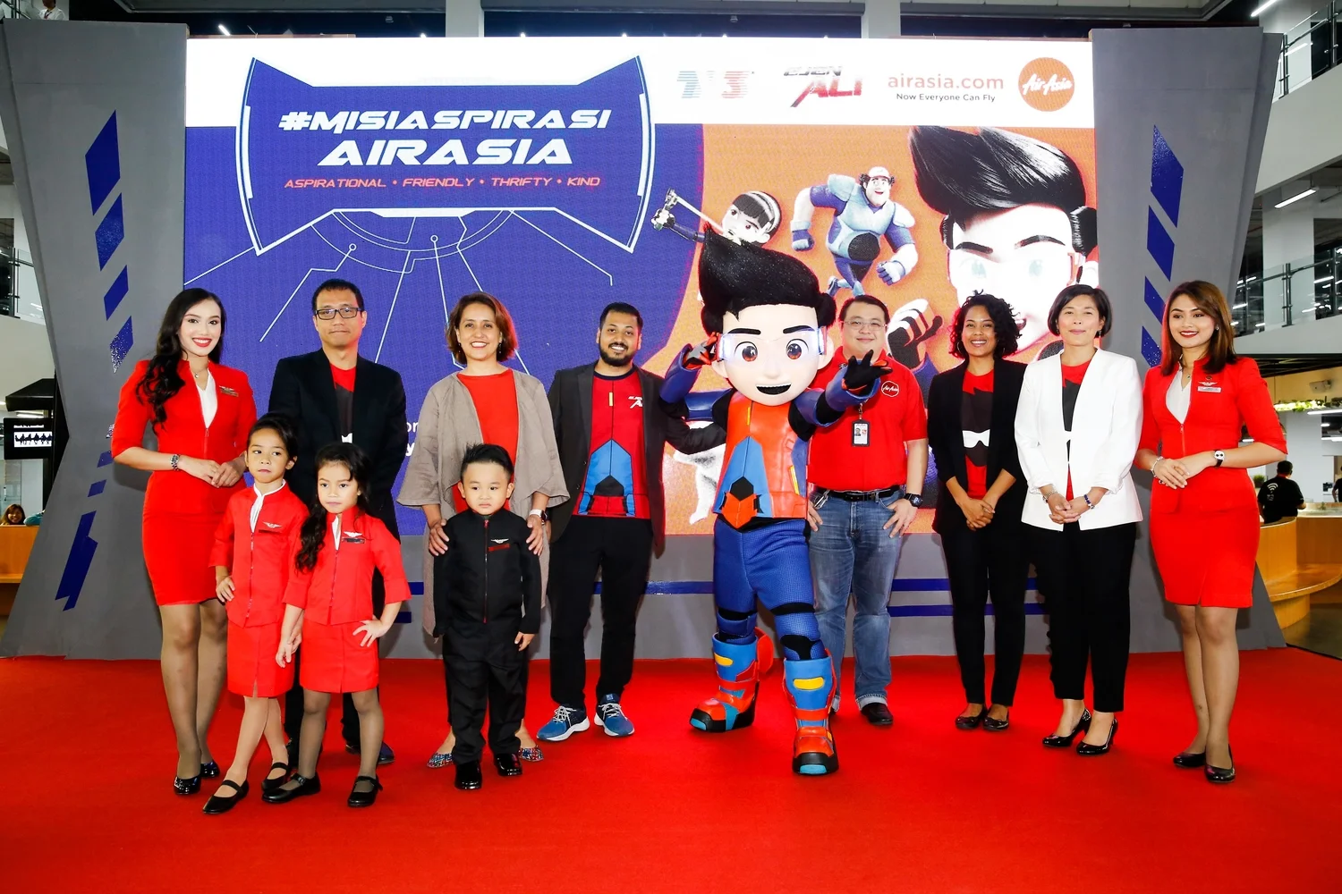 Ejen Ali dan AirAsia lancar impian dalam #MisiAspirasiAirAsia
