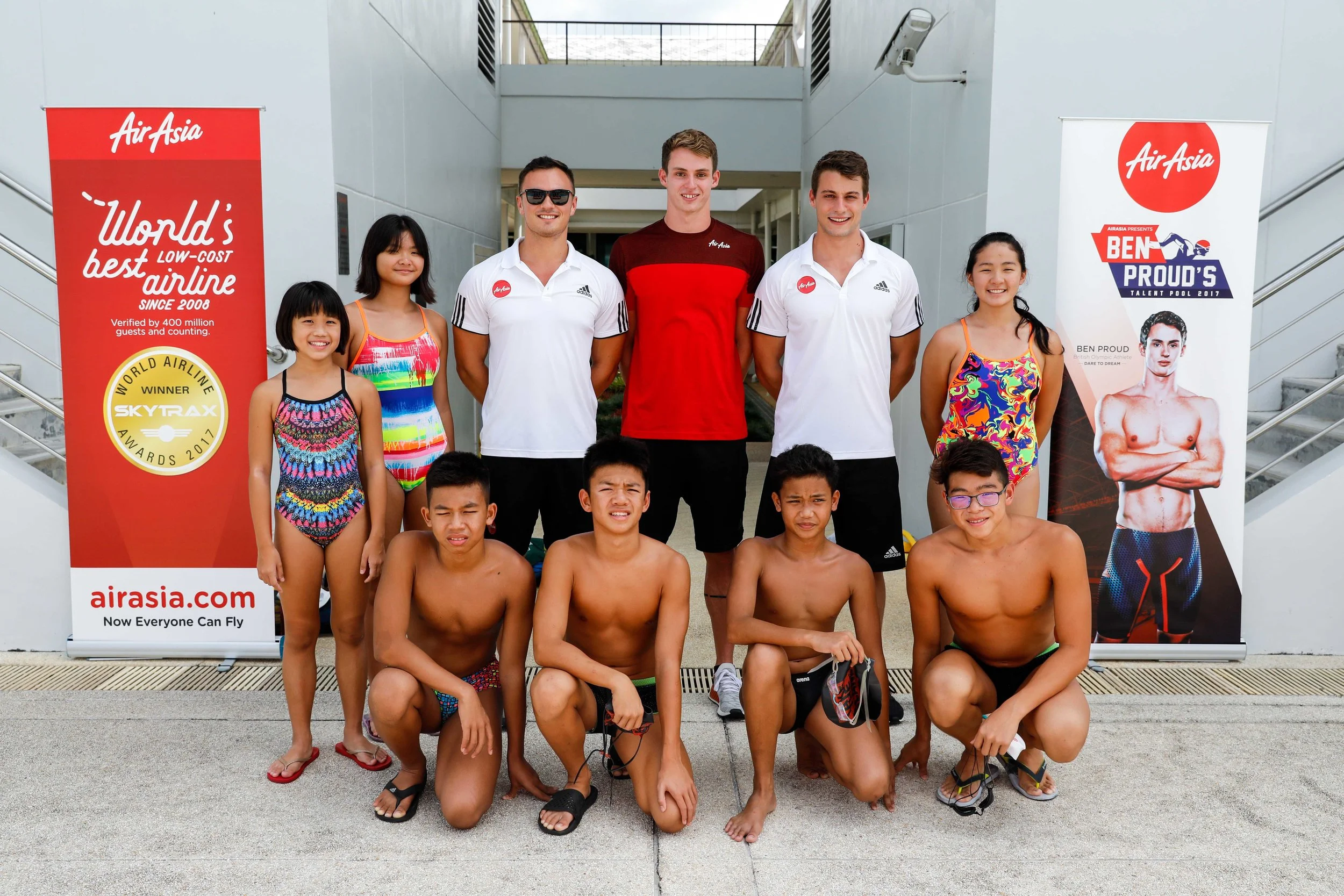 Atlet Olimpik Ben Proud mengasah bakat muda dengan kerjasama AirAsia
