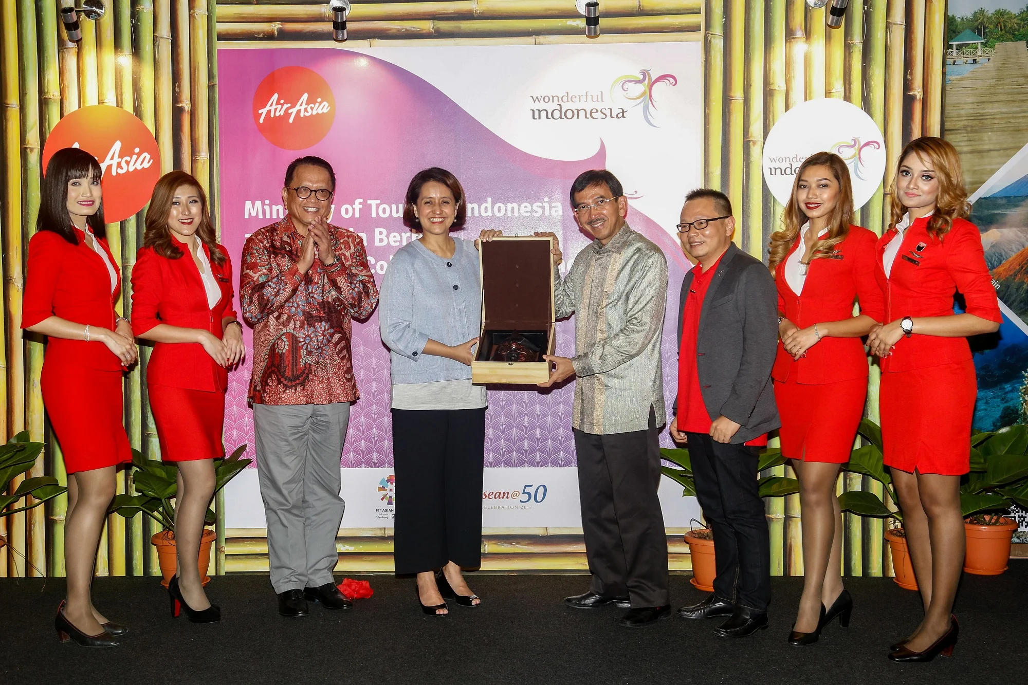 Kementerian Pelancongan Republik Indonesia dan AirAsia Meterai Kerjasama 