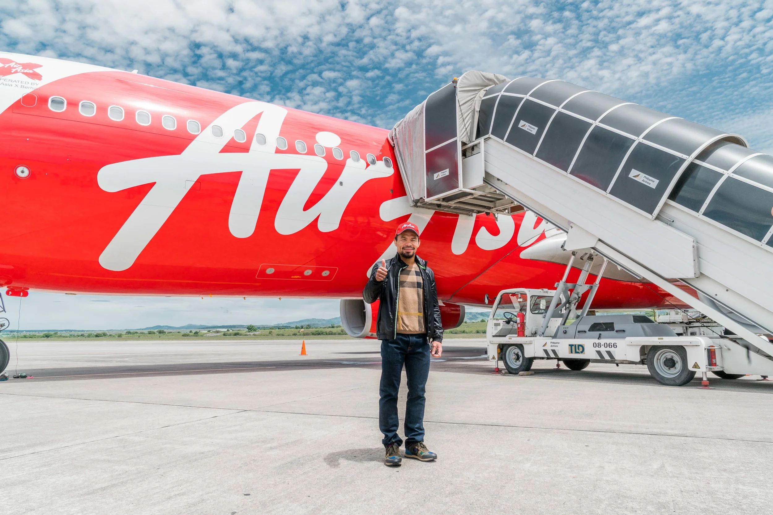 AirAsia back in the ring with boxing champ Manny Pacquiao