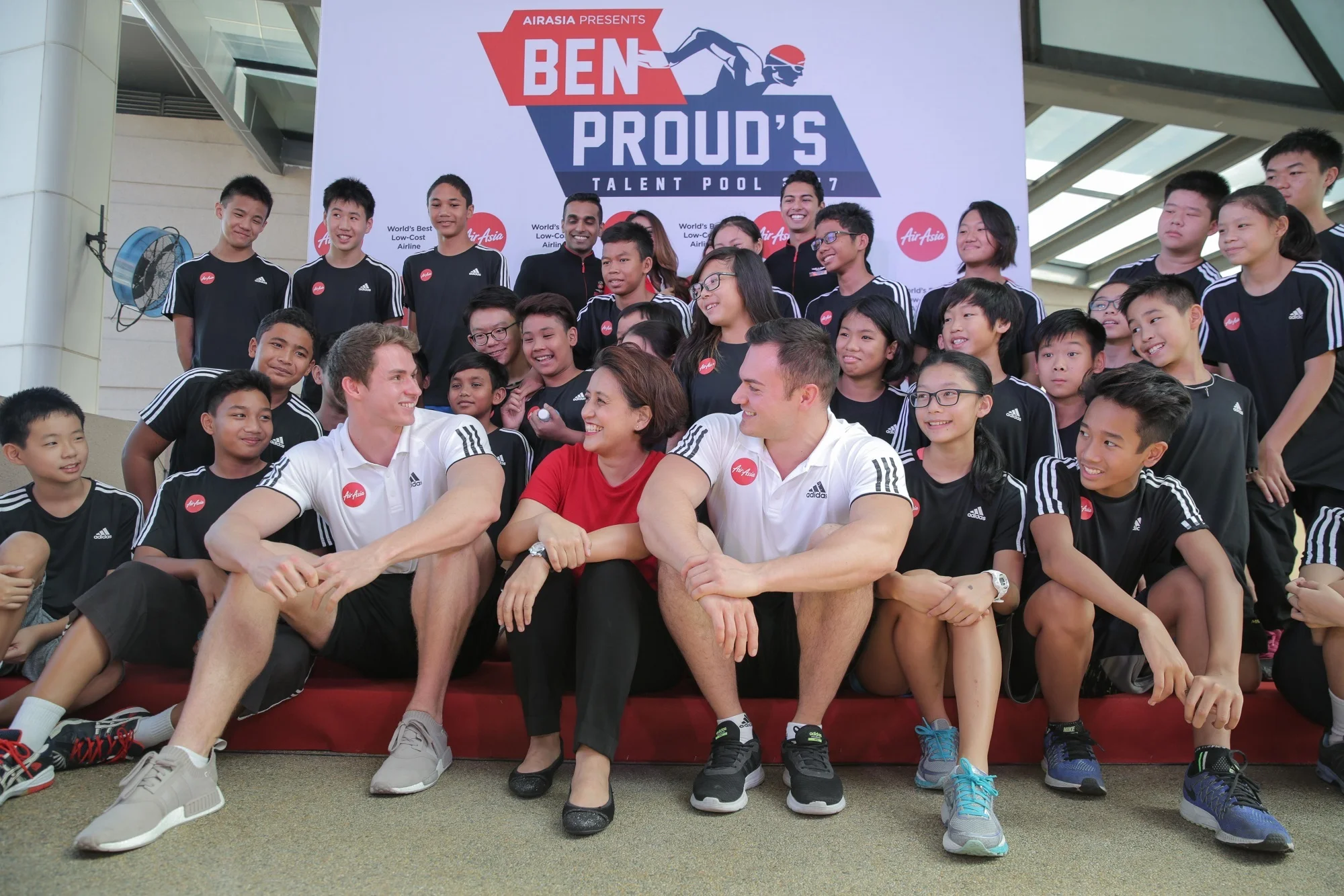 AirAsia jalin kerjasama dengan Ben Proud, perenang British Olimpik