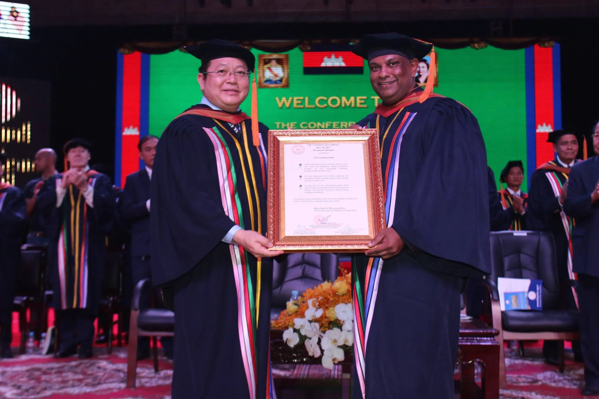 The Tony Fernandes School Of Business အေၾကာင္းကိုထုတ္ေဖာ္ေျပာၾကားလိုက္ သည္႔ The University Of Cambodia