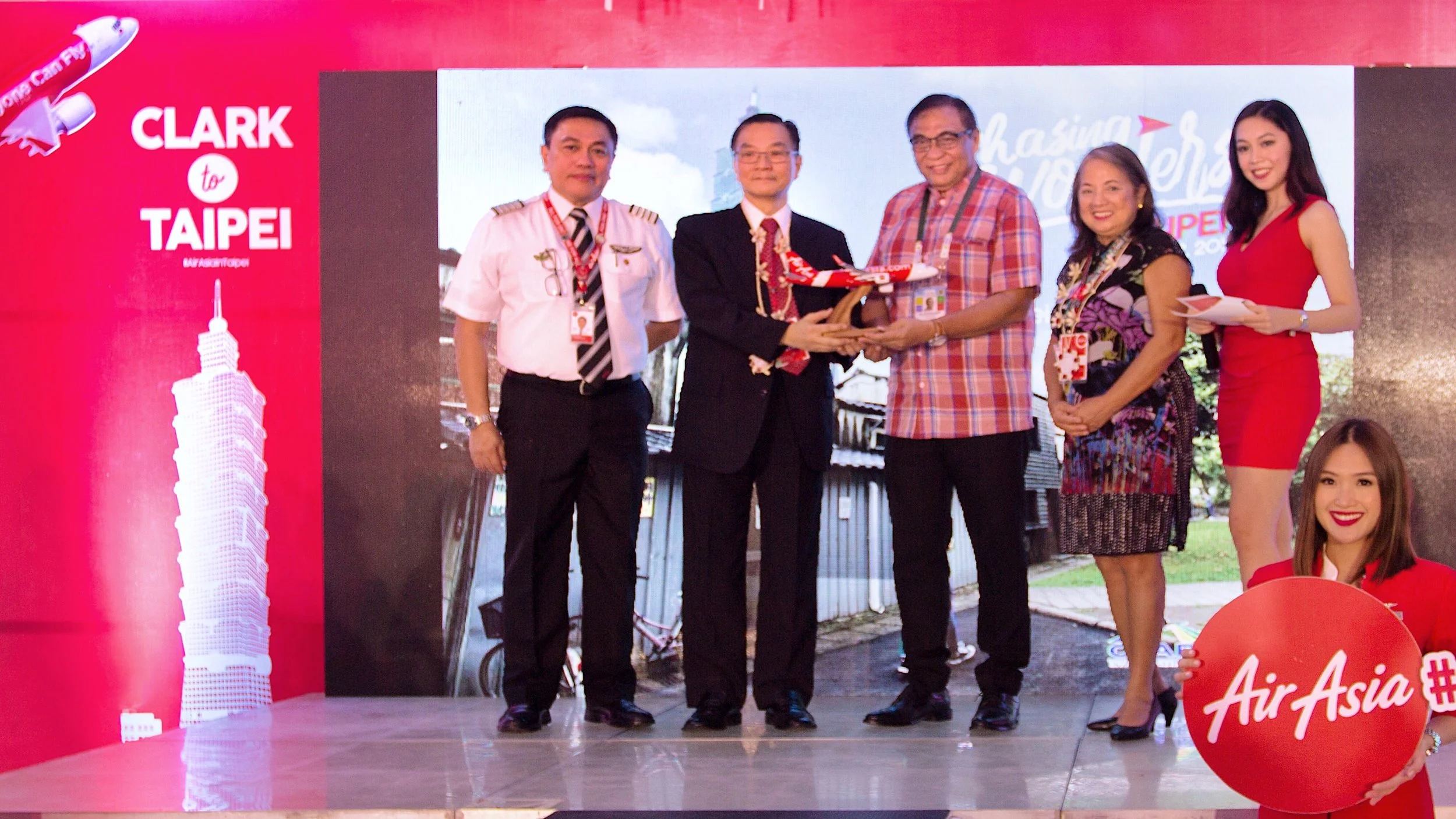 AirAsia now flies from Clark to Taipei