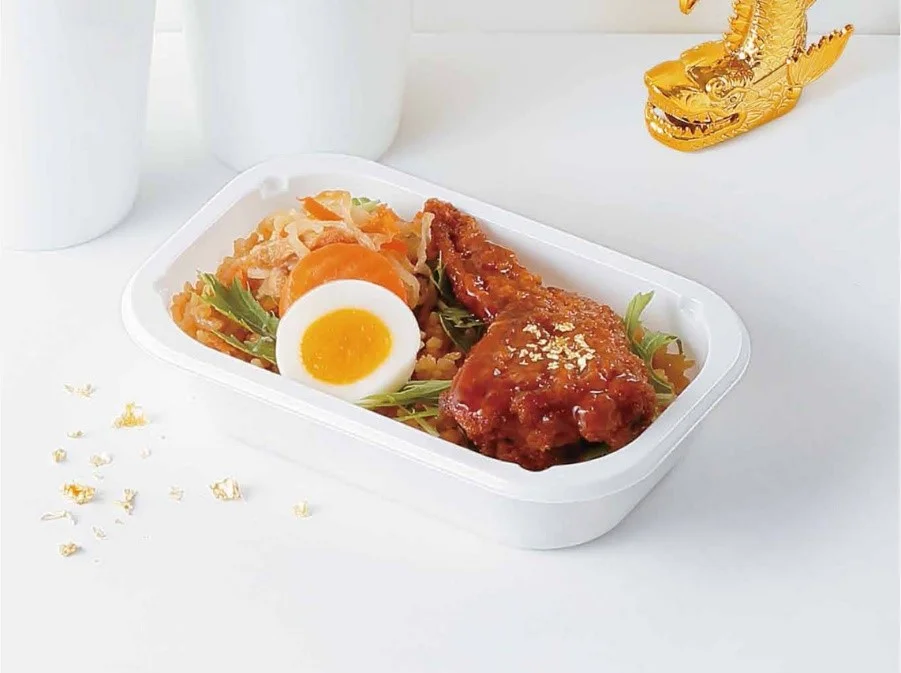 エアアジア・ジャパン、新たな機内食にエアアジア流「なごやめし」を採用