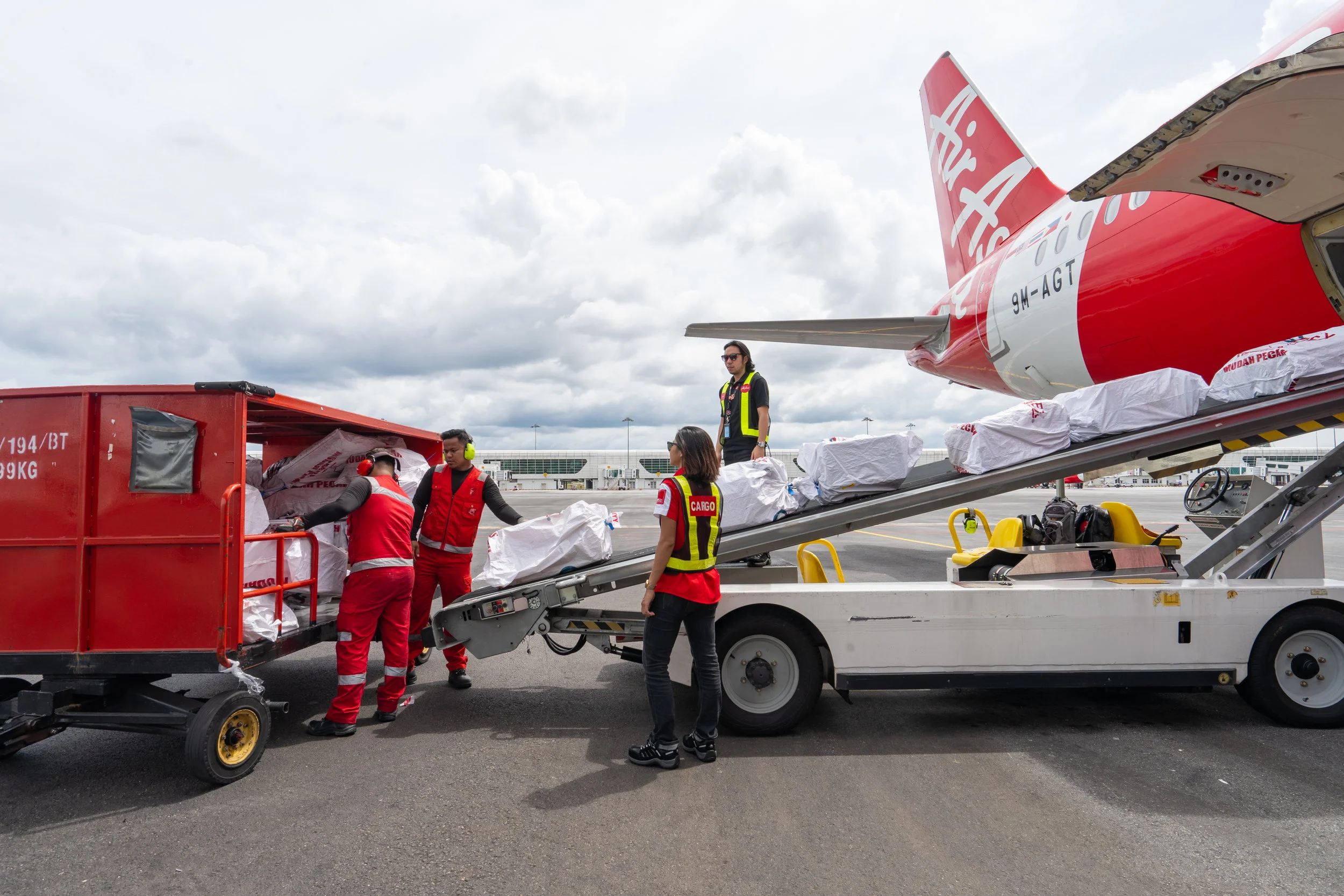 RedCargo dan Oman Air tandatangani perjanjian bagi tingkatkan pertumbuhan kargo