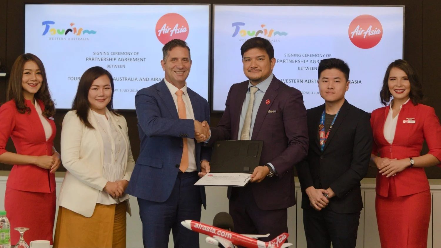 Kerjasama dengan AirAsia bakal membawa lebih ramai pelancong ke Australia Barat