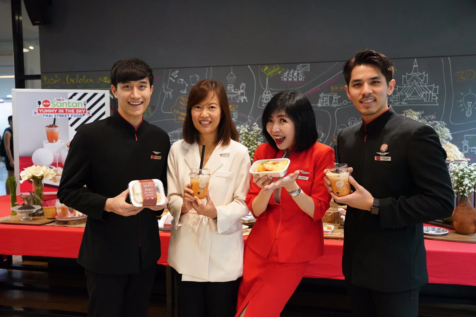 AirAsia Santan adds 3 Thai street food favorites to in-flight menu