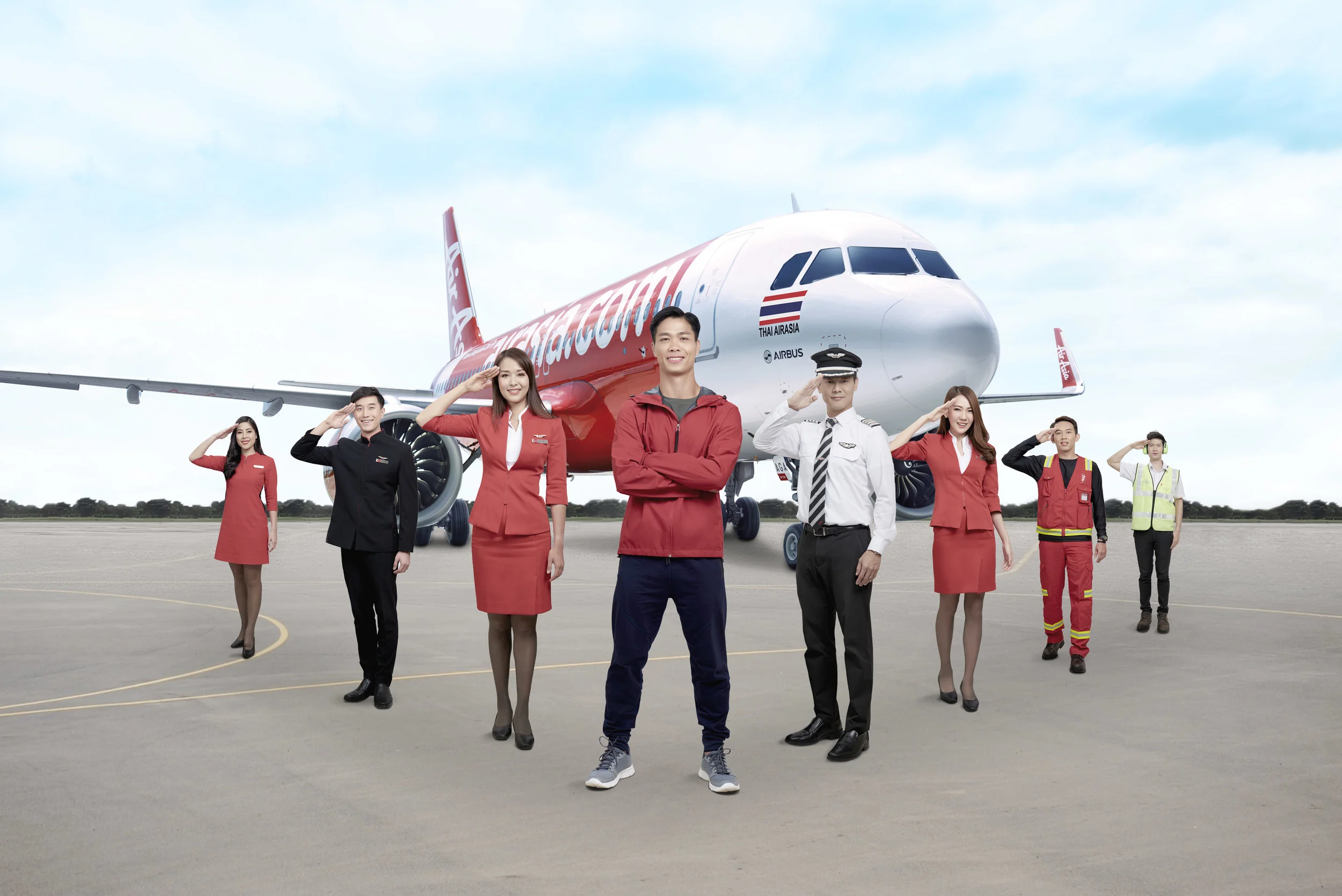 AirAsia giới thiệu Nguyễn Công Phượng là đại diện thương hiệu của hãng tại Việt Nam
