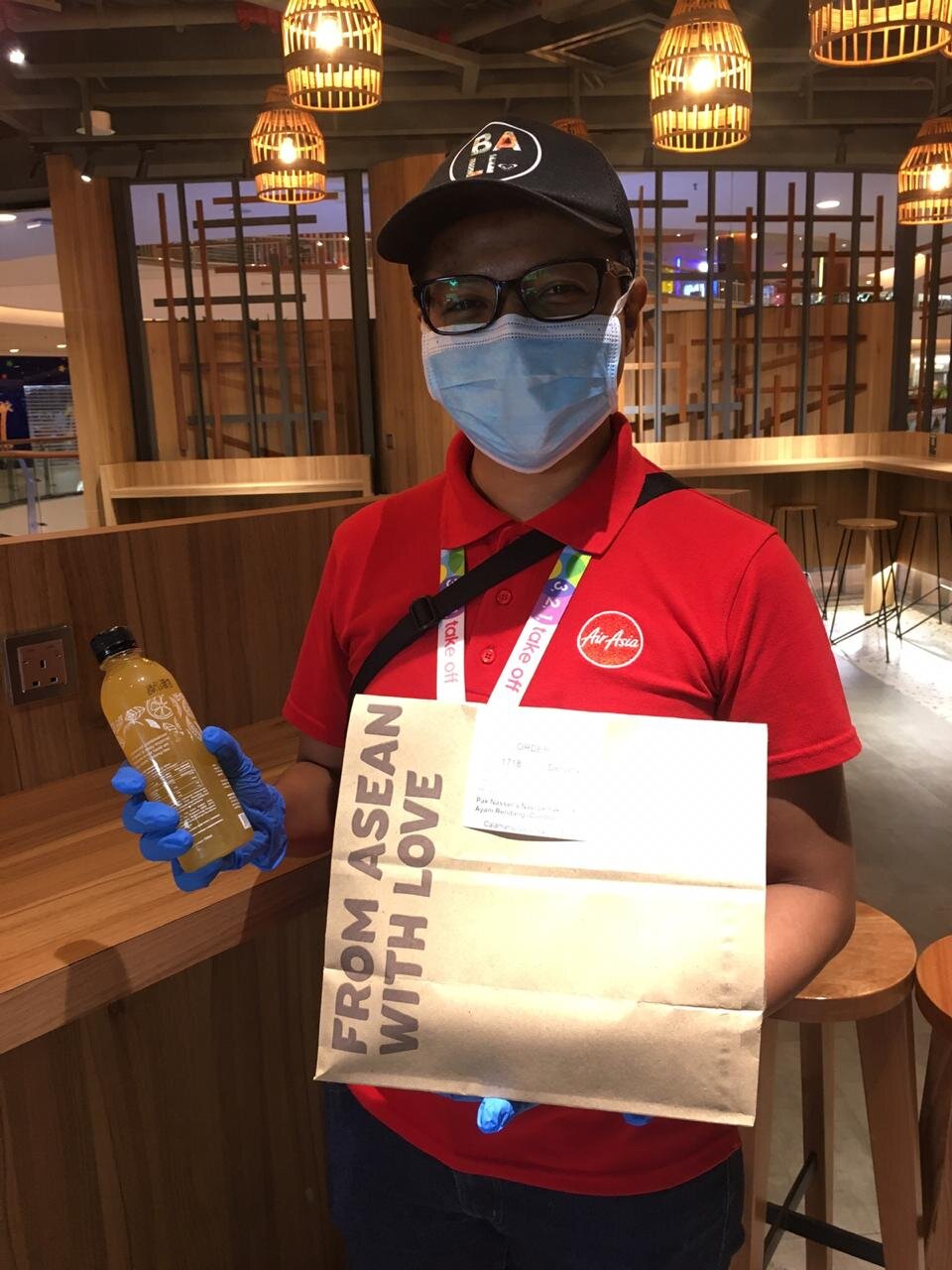 Fatin Nur Syazwani, Flight Data Analyst At Airasia Took The Opportunity To Join Santan Family As A Delivery Rider.