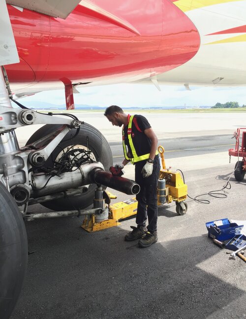 ac jacking 2.jpg