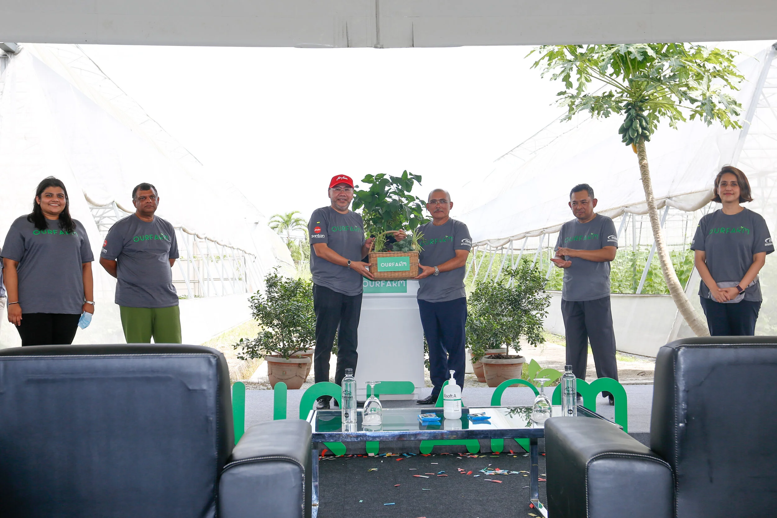 OURFARM connects agriculture producers directly to businesses