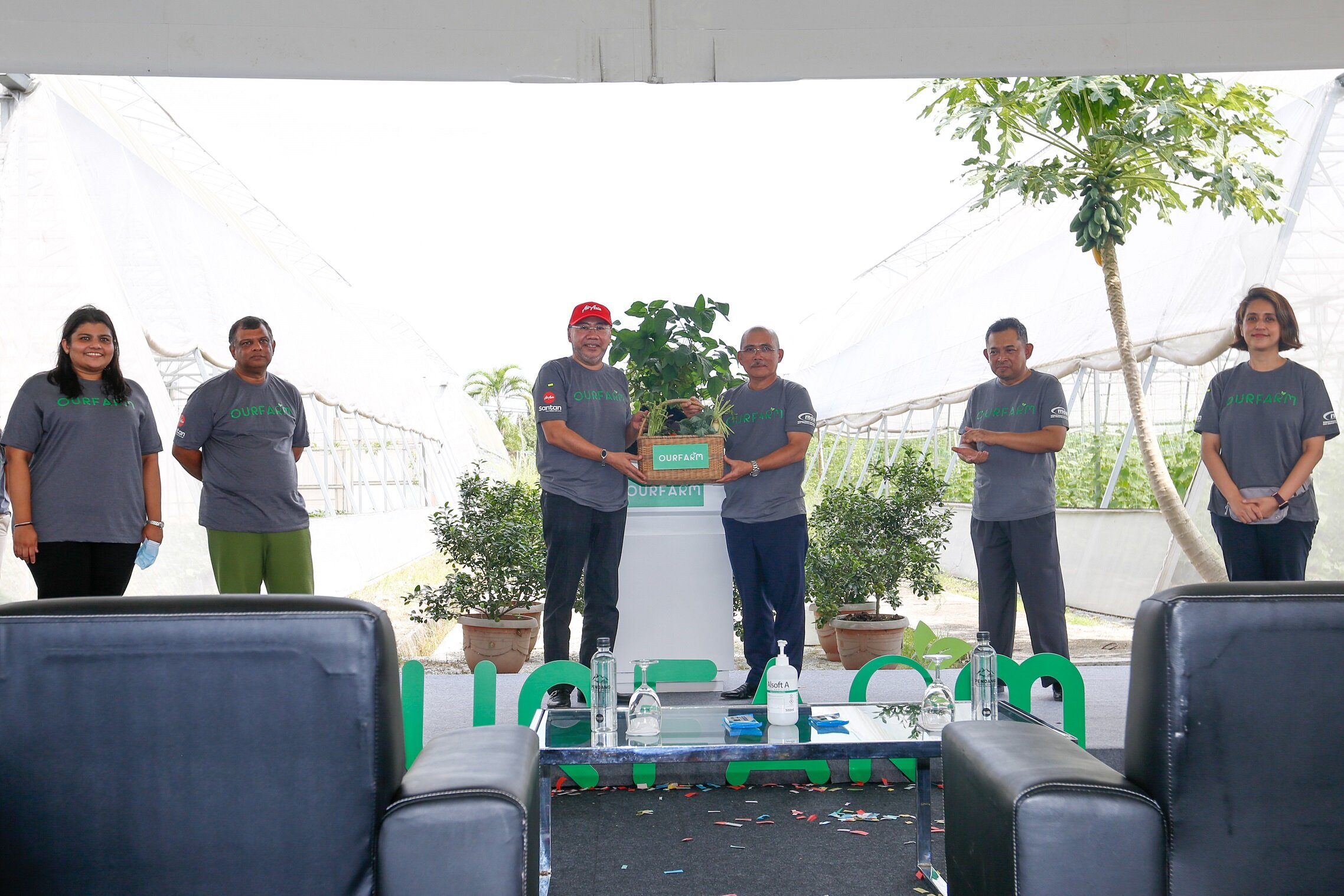 OURFARM hubung pengeluar hasil pertanian terus kepada perniagaan