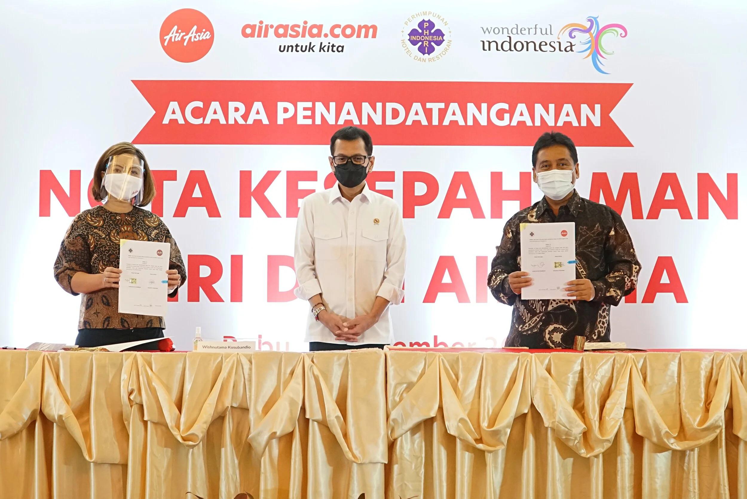 AirAsia dan PHRI bangun sinergi promosikan  penerbangan dan hotel se-Indonesia 