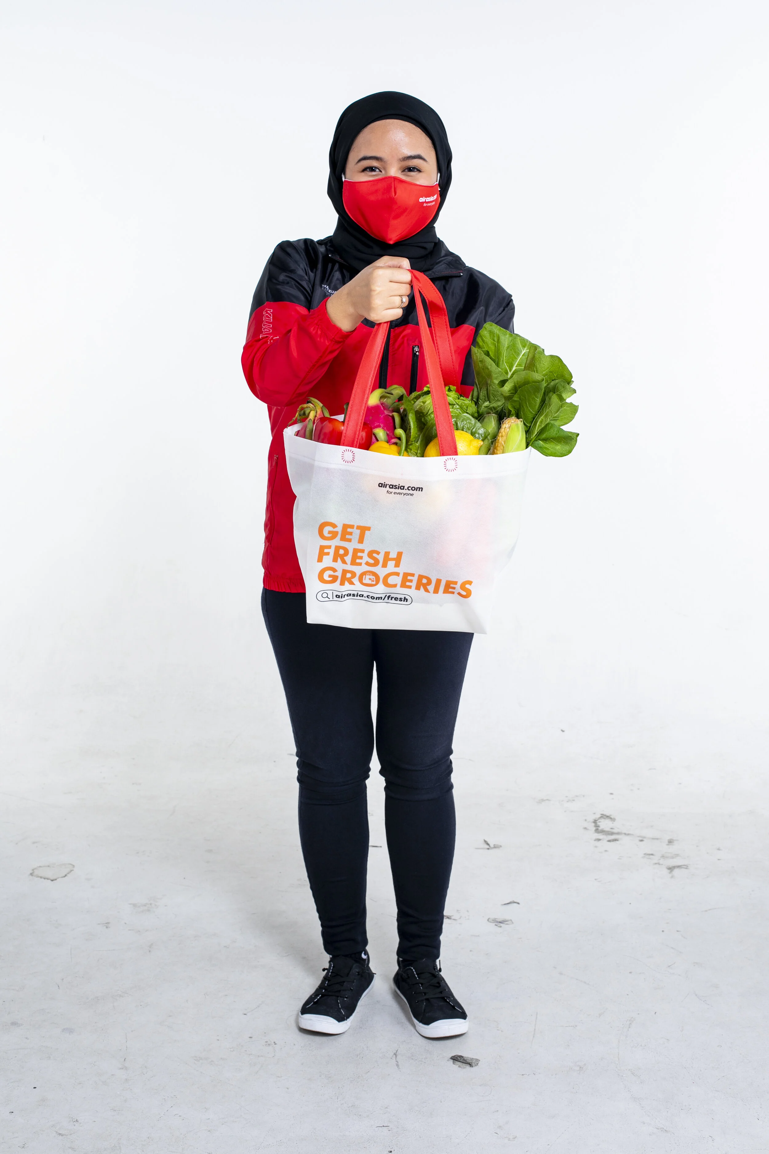 Fresh groceries direct to your doorstep with airasia.com super app