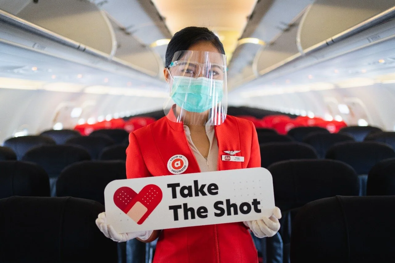 AirAsia kampanyekan “Take The Shot” di setiap penerbangan, ajak penumpang untuk divaksin