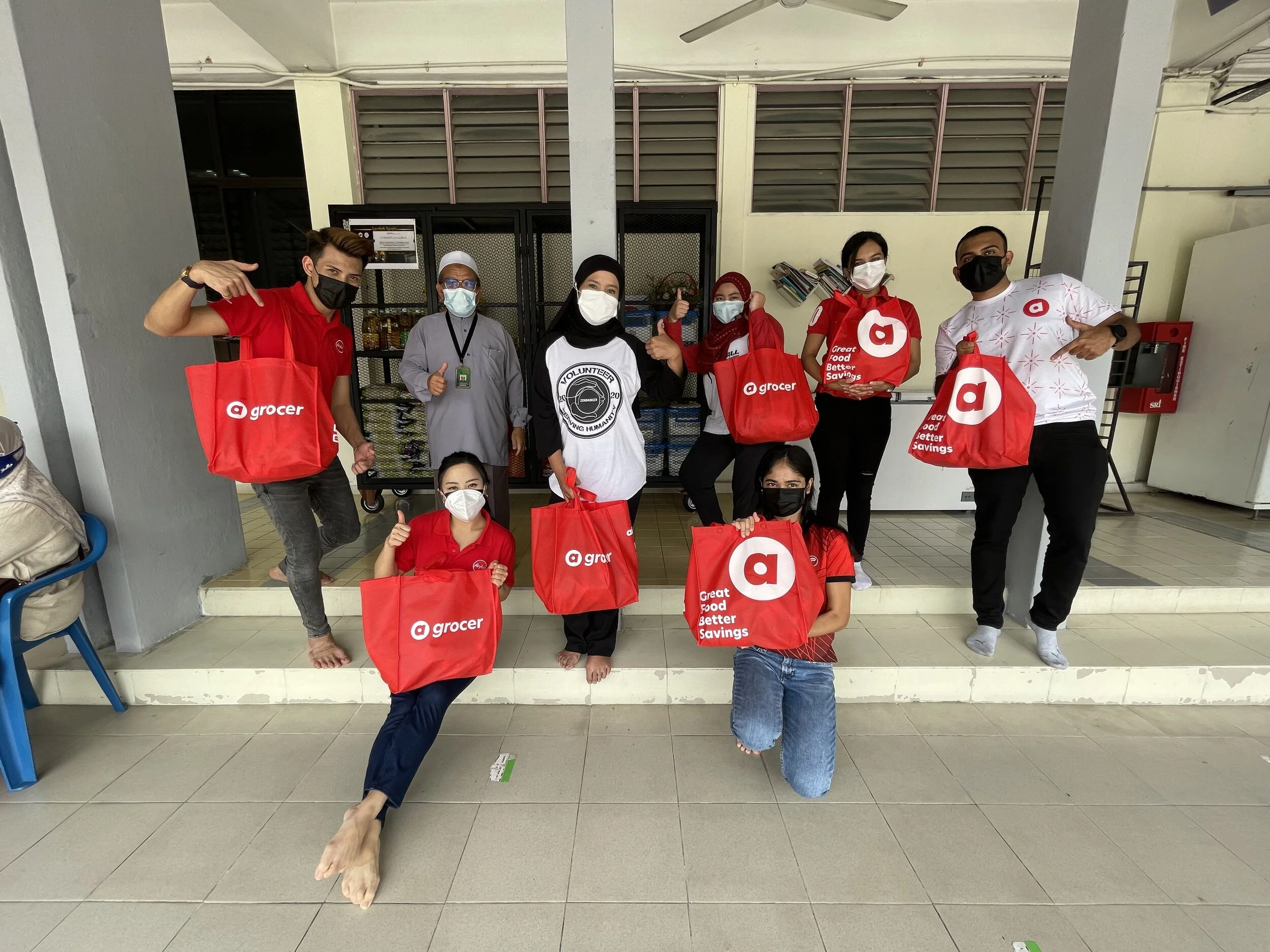 亚航和 zer0hunger.org 通过airasia grocer支持有需要的儿童