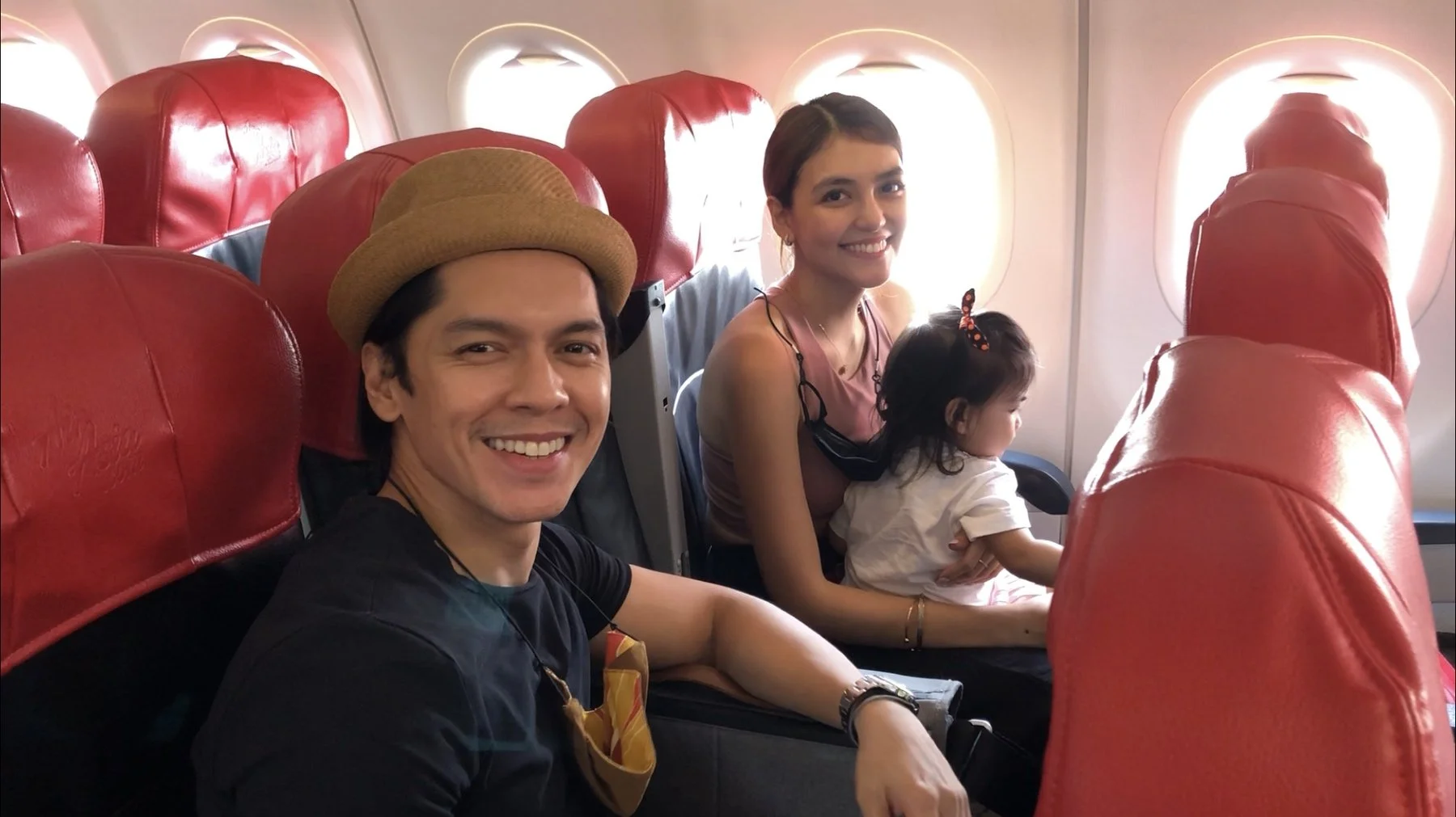 Award-winning actor Carlo Aquino promotes smart traveling experience with AirAsia Philippines 