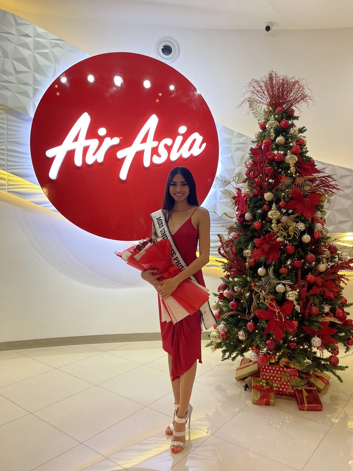 AirAsia Philippines sends off Miss Universe Philippines Beatrice Luigi Gomez with warm cheers for the  70th Miss Universe pageant