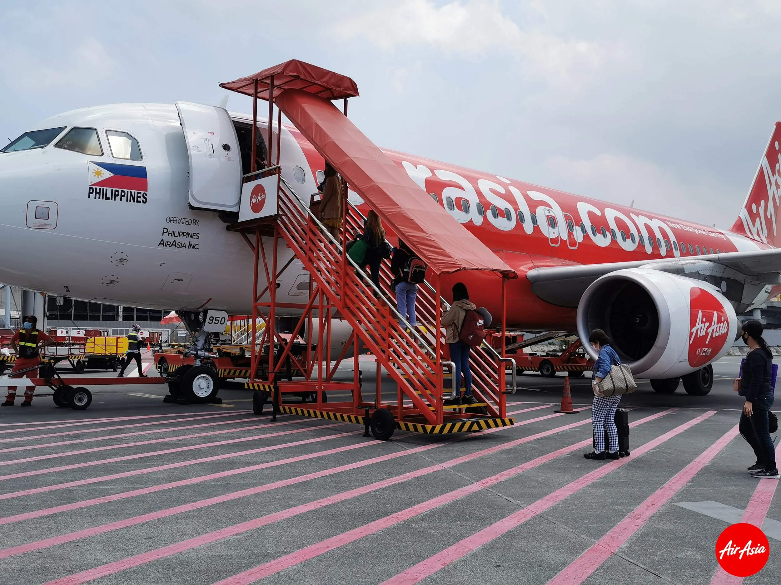 AirAsia Philippines optimistic of improved 2022 performance, shares forecast on local aviation