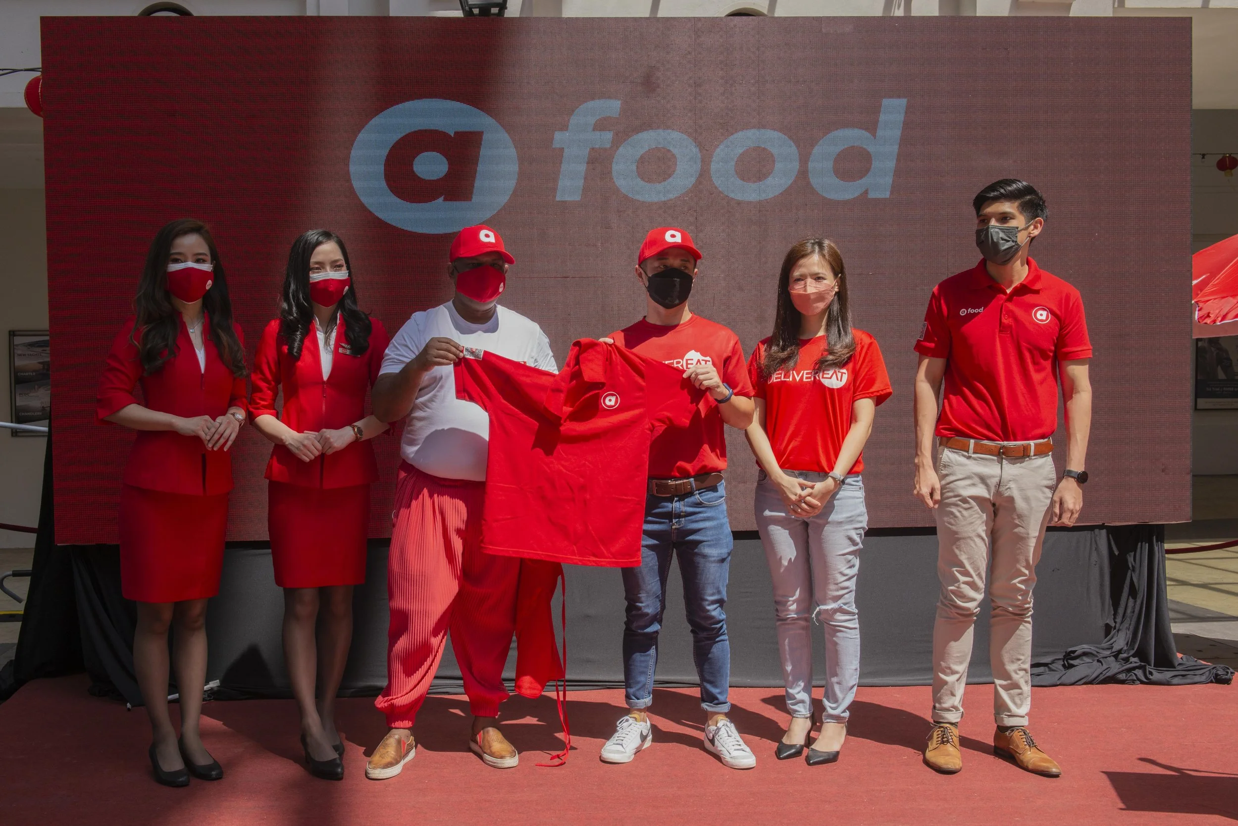 airasia food announces Delivereat founder Tan Suan Sear as Group Head of airasia food