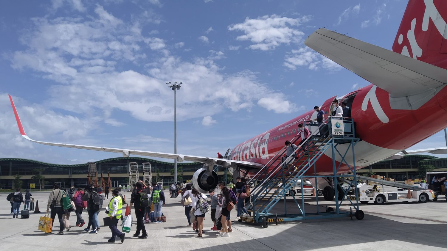airasia advocates for easing of travel restrictions as countries gear for post-pandemic recovery
