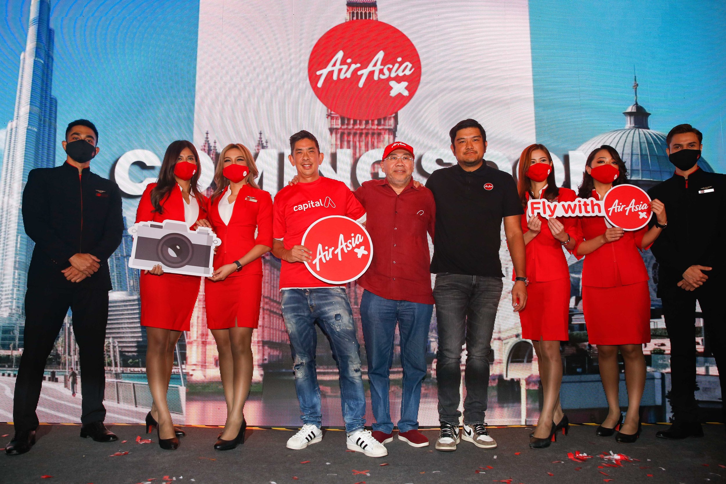  Photo Caption: (Fourth from left) Colin Currie, President (Commercial) of Capital A; Datuk Kamarudin Meranun, Executive Chairman of Capital A; and Benyamin Ismail, CEO of AirAsia X at the AirAsia X relaunched event held in Kuala Lumpur today. 