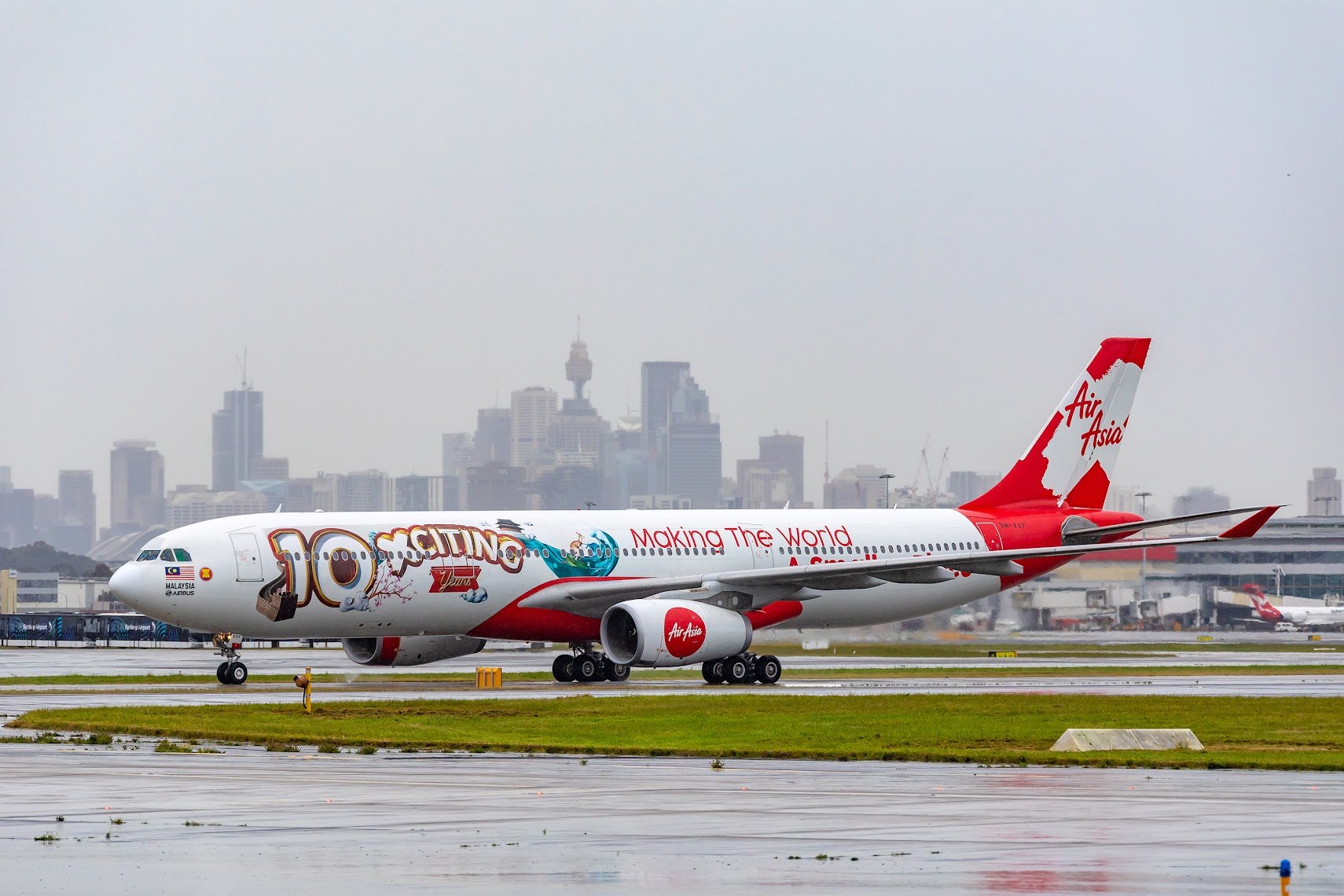  Photo Caption: AirAsia X Flight D7220 touched down at Sydney Airport from Kuala Lumpur today, 9 September 2022.  Photo by © Kurt Ams 