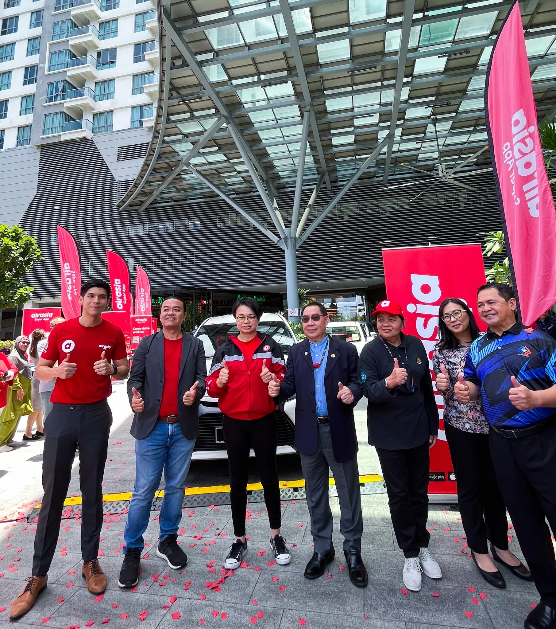 airasia ride debuts in Kota Kinabalu 