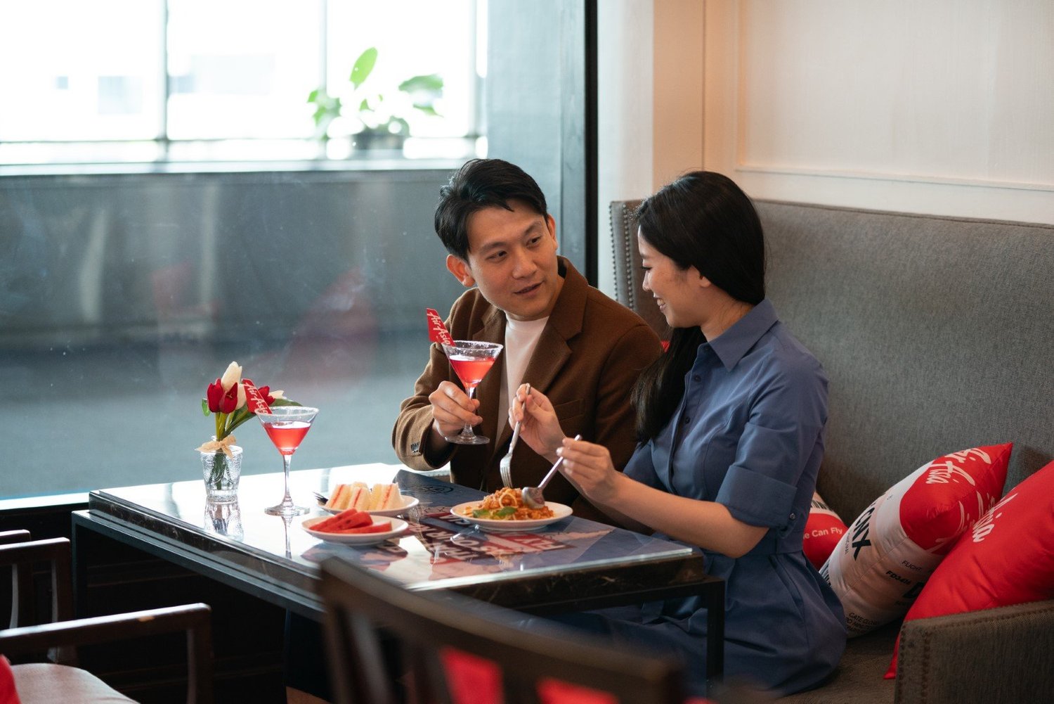 AirAsia rolls out “Red Carpet” service to give guests VIP experience ...