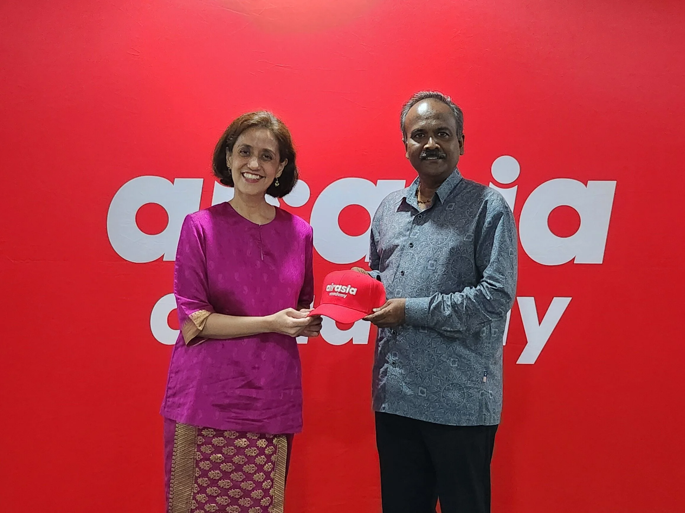airasia academy ties up with Ministry of Human Resources to uplift TVET talents readiness for IR 4.0