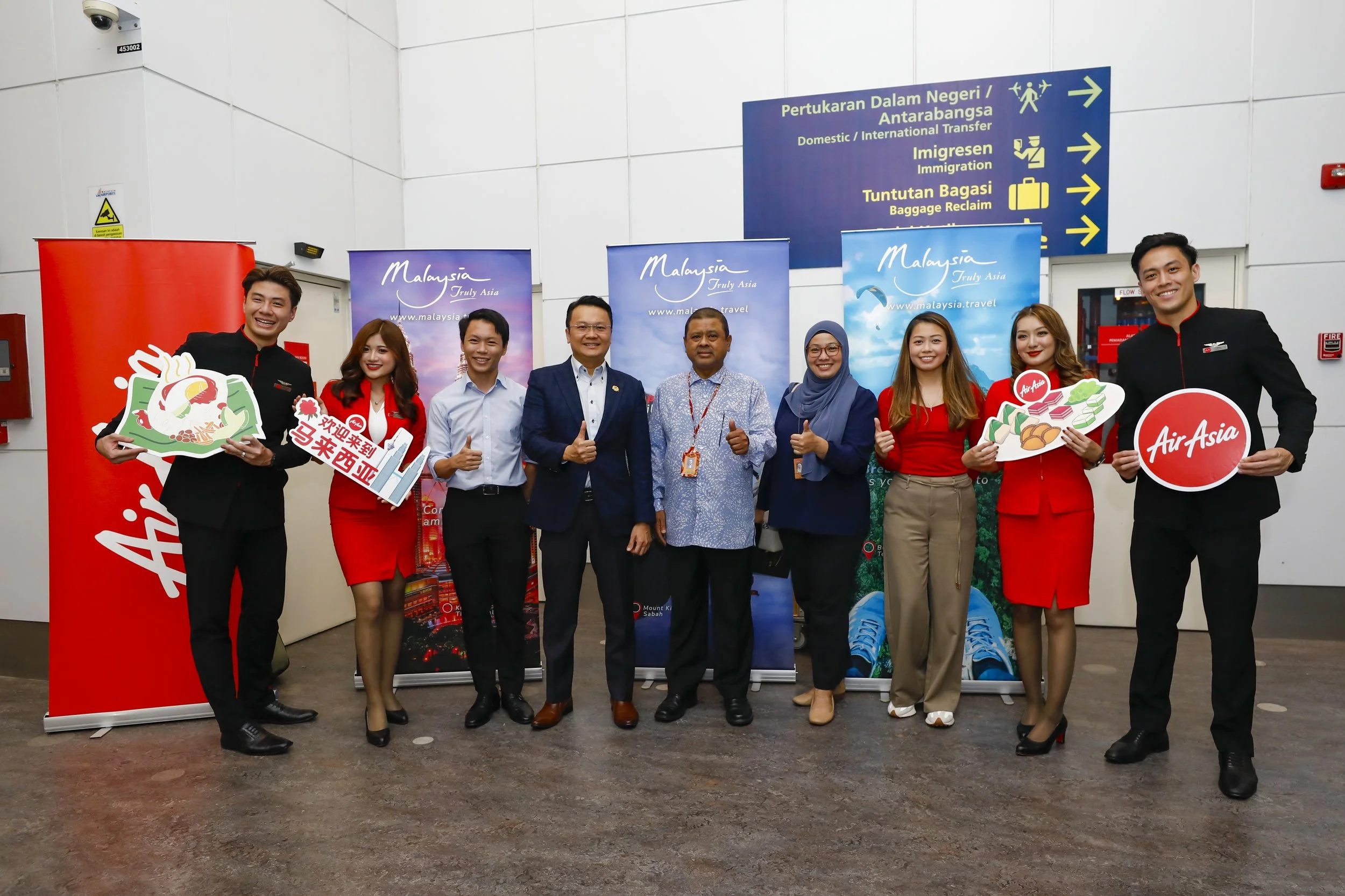 AirAsia rai penerbangan pertama dari Ningbo
