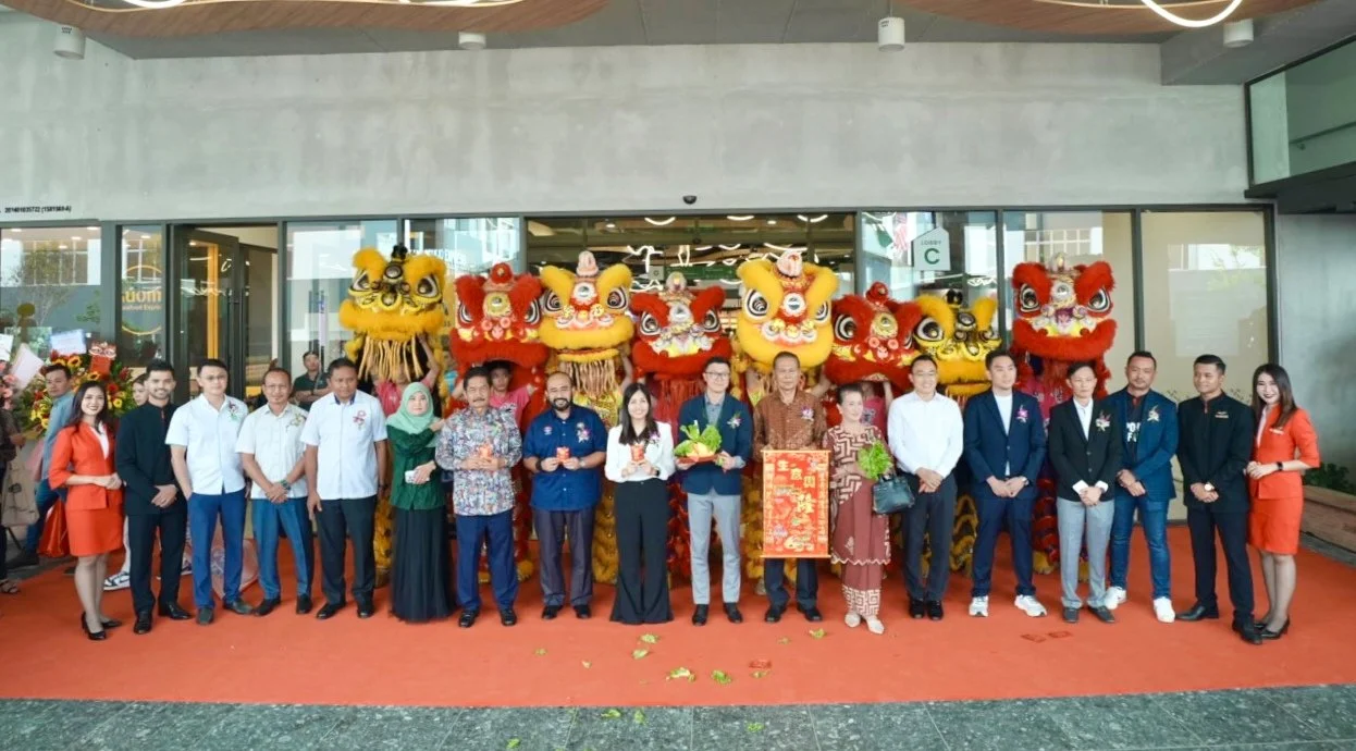 AirAsia Rewards 与 THE COMMUNE 聚乐生活广场合作提升柔佛州购物体