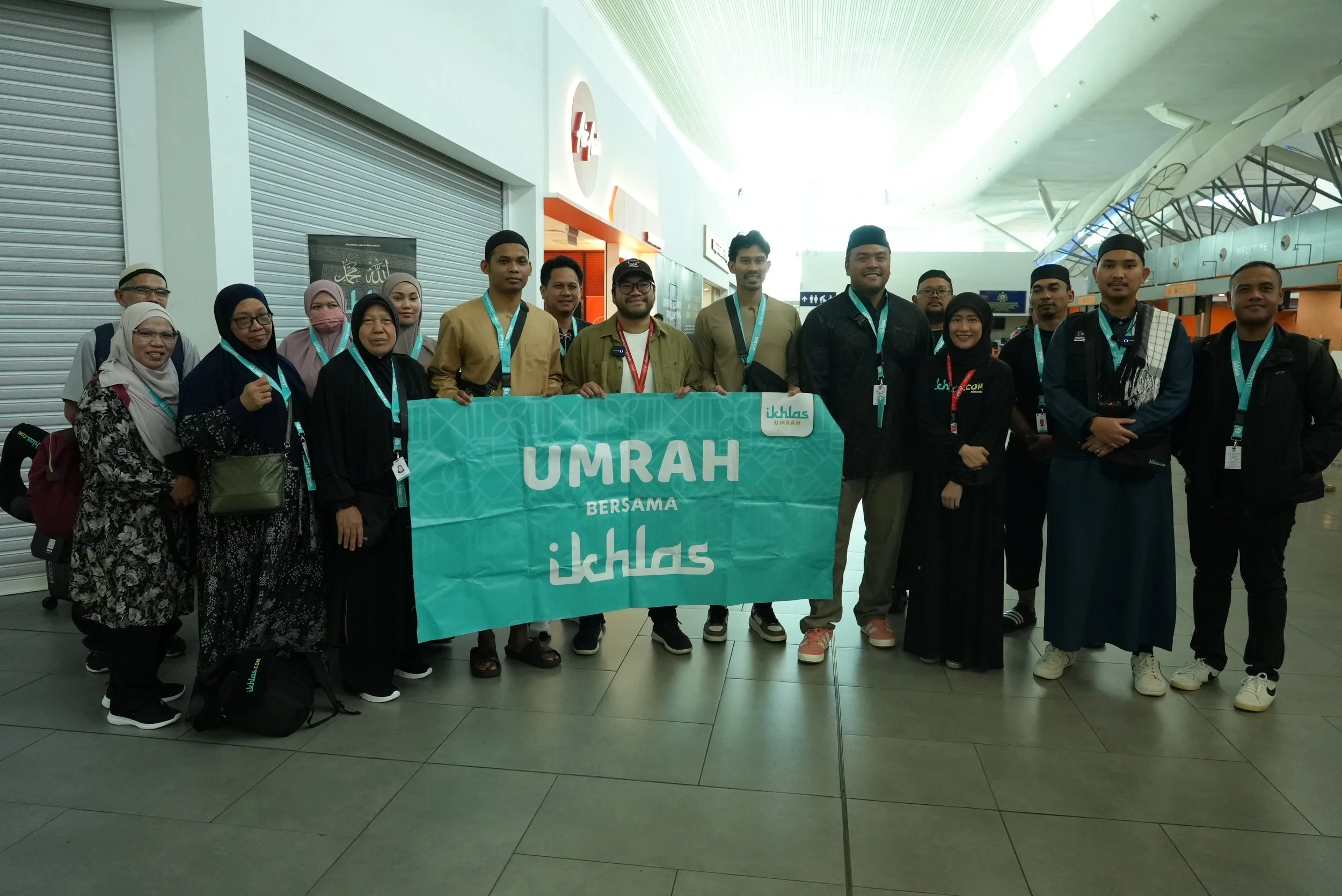 National Olympic and Paralympic Champions  departs for Umrah with ikhlas.com