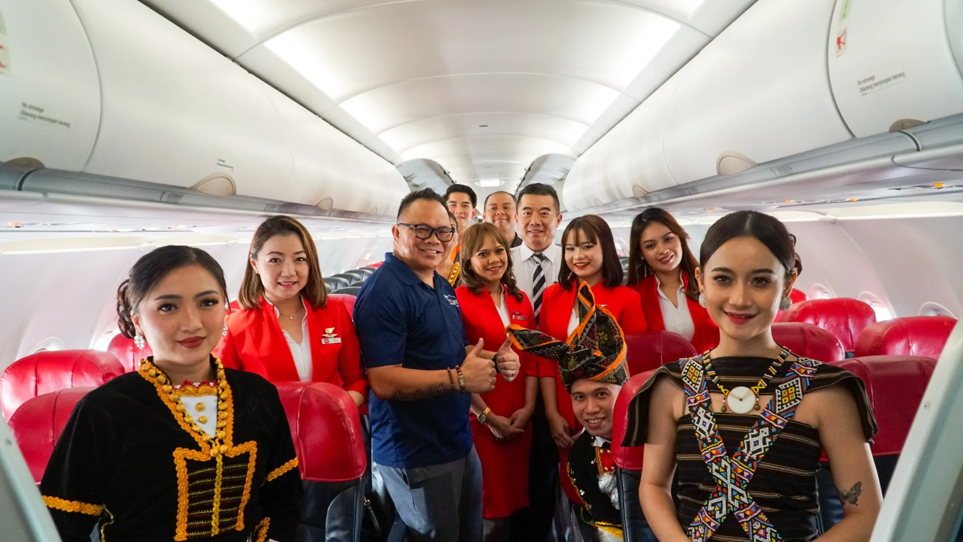  Photo Caption: [Third from left] Julinus Jeffery Jimit, Chief Executive Officer of the Sabah Tourism Board, alongside the crew onboard the inaugural flight from Kota Kinabalu to Ho Chi Minh City 