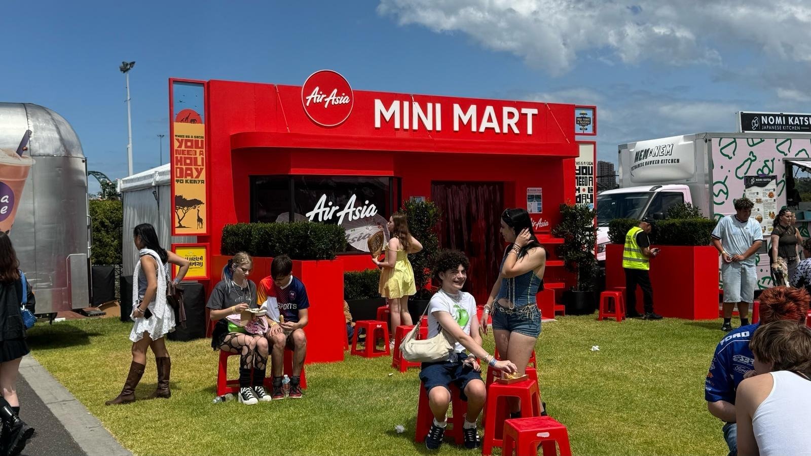 AirAsia X  lands at iconic Laneway Festivals in  Melbourne &amp; Perth