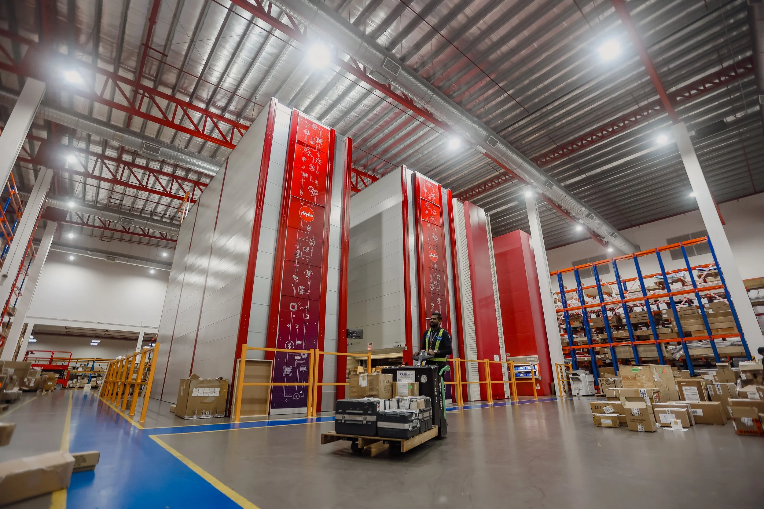 ADE_IMAGE_WAREHOUSE.jpg