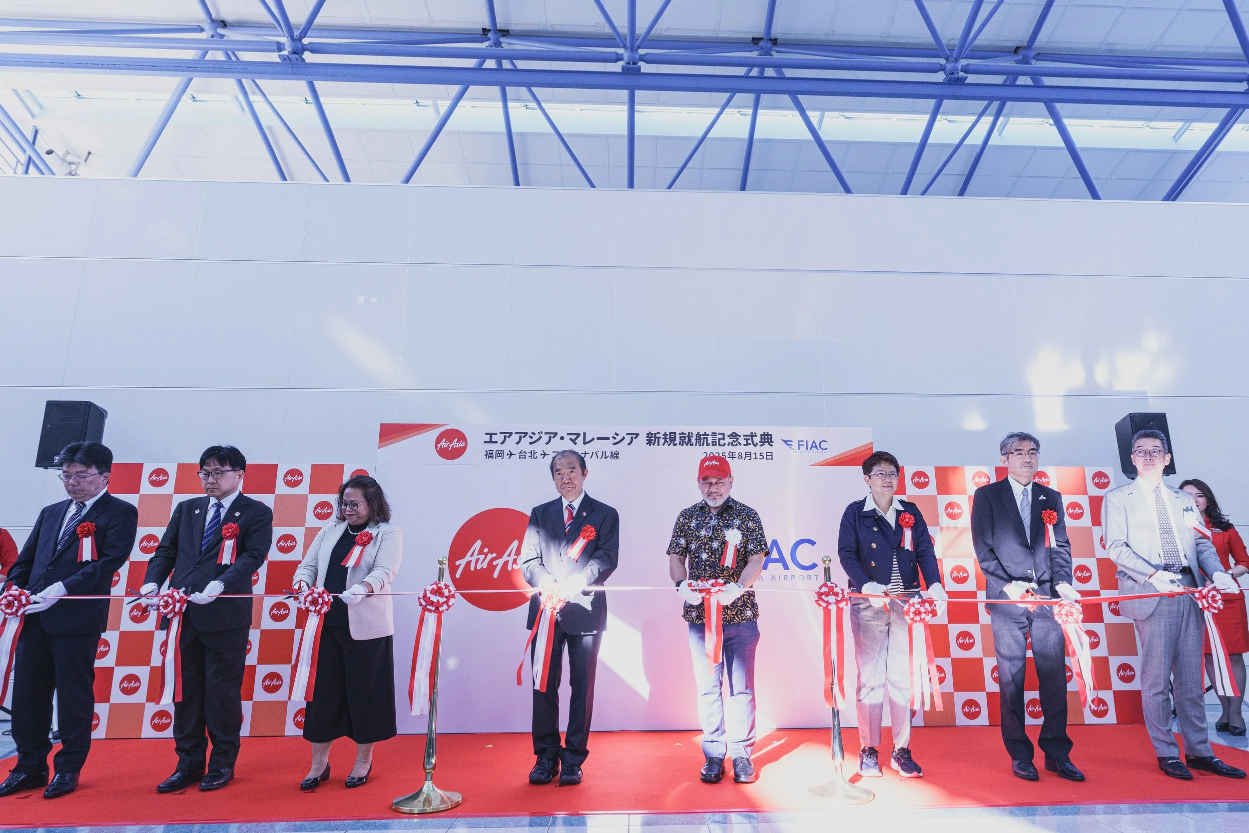 ribboncutting.jpg