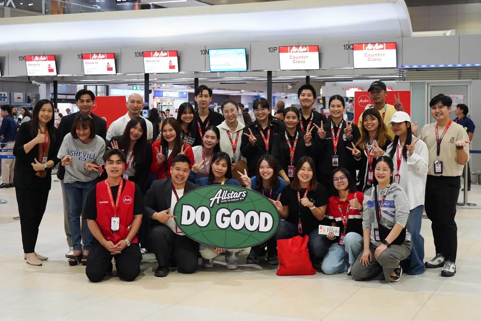 AirAsiaFloodRelief_14.jpg