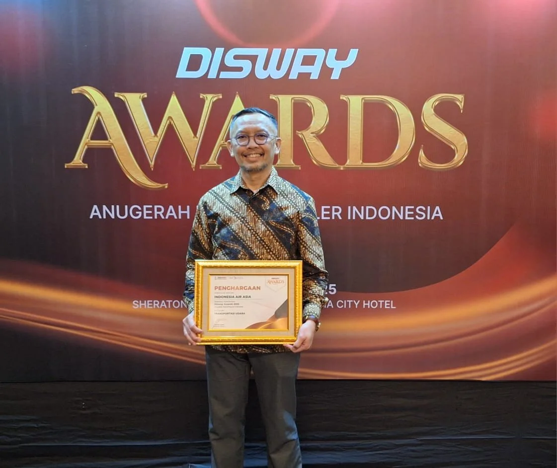 Indonesia AirAsia Raih Disway Awards 2025, Sebagai Brand Populer Indonesia untuk Kategori Transportasi Udara