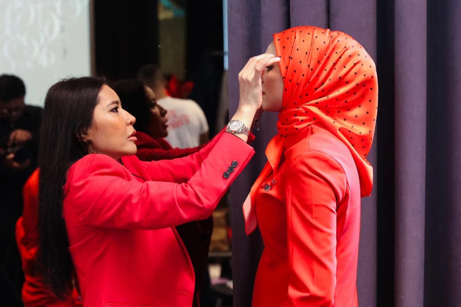 AACCUniformHijab_5.jpg