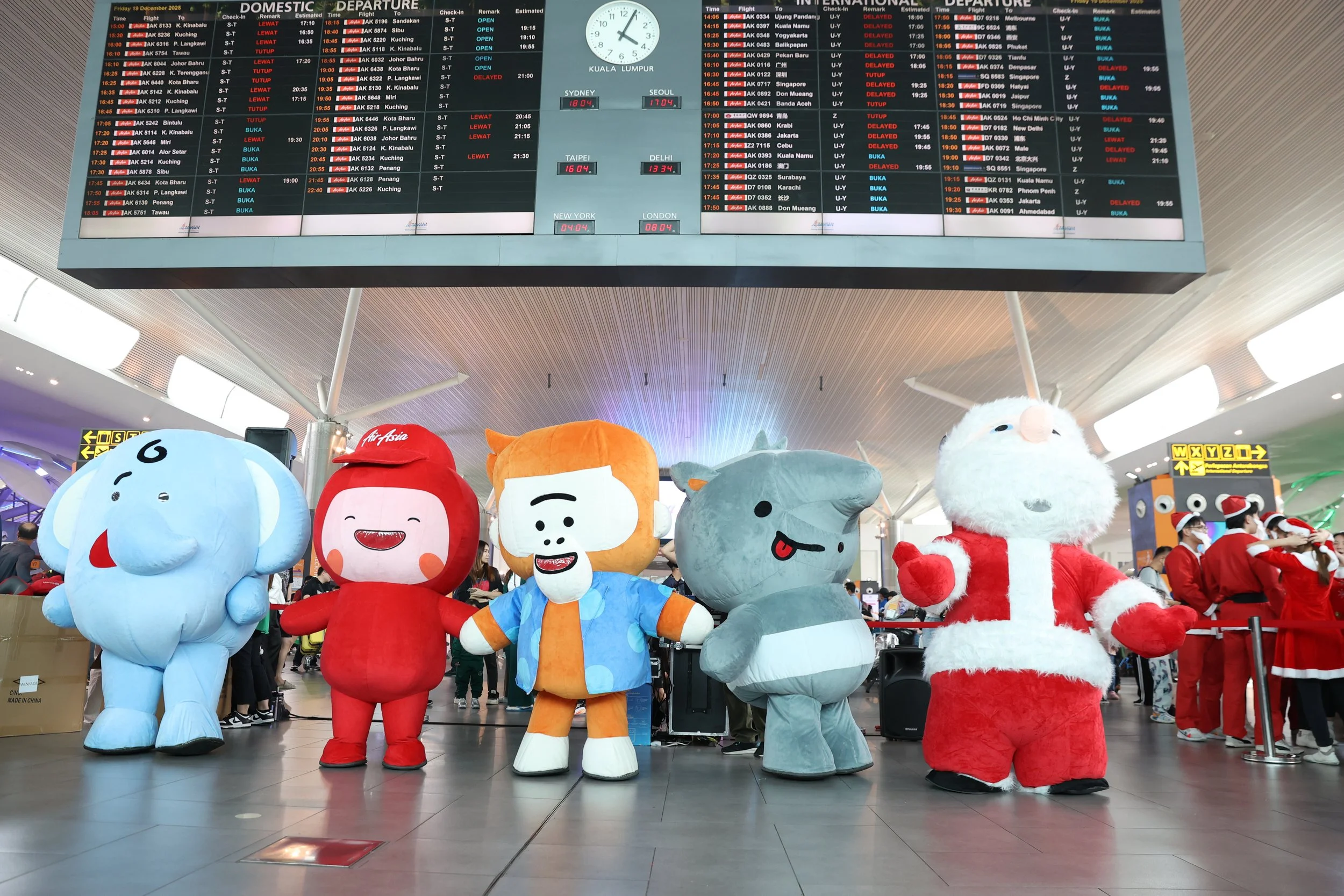 RF20051219_Christmas Activation Klia2-139.jpg