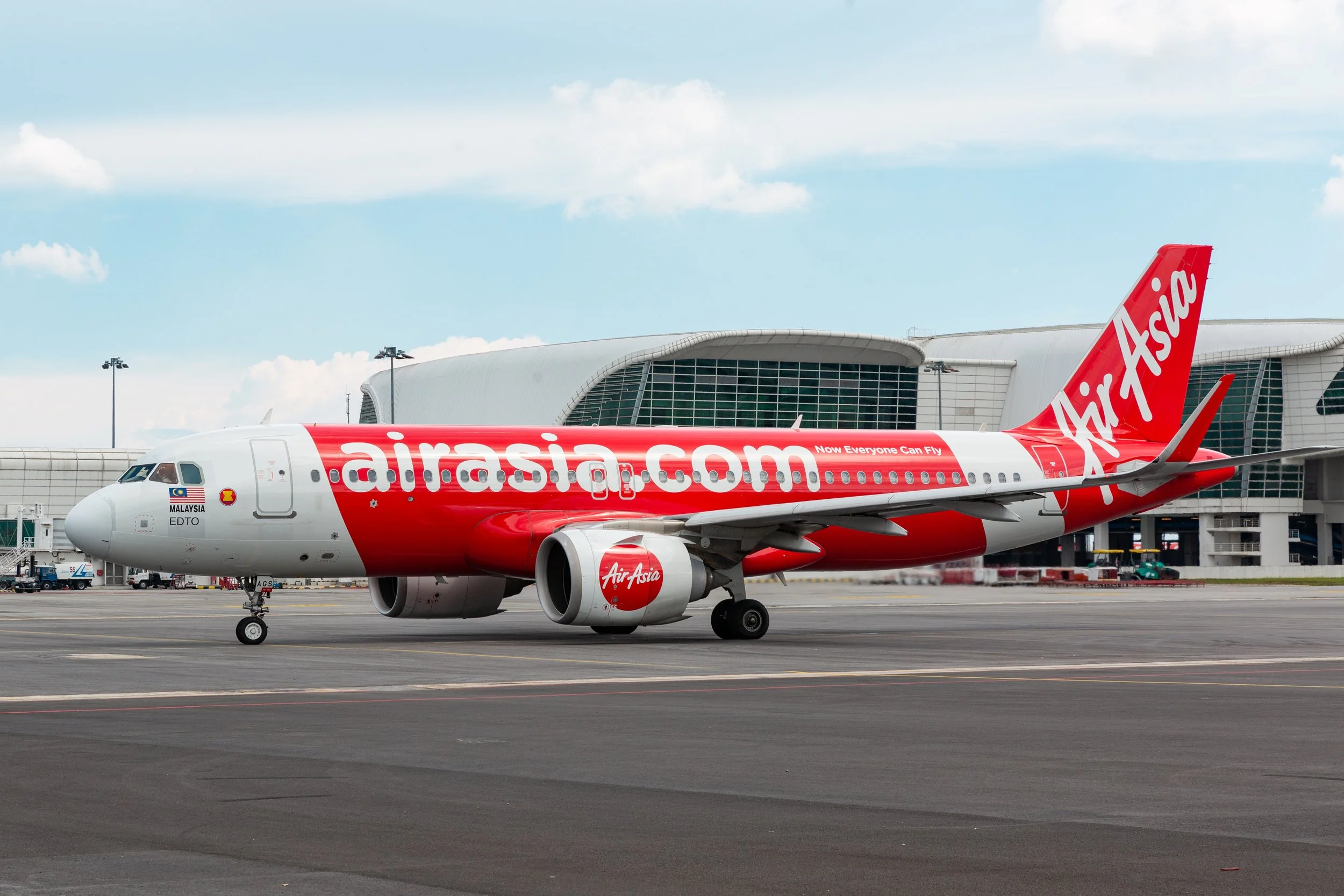 AirAsia terus memperkukuh Kuala Lumpur sebagai hab mega tambang rendah No. 1 dunia, menghubungkan Malaysia dan Asean dengan lebih meluas ke peringkat global
