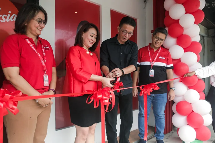 AirAsia Hadirkan Travel & Service Center Di Jakarta, Melayani Pelanggan ...